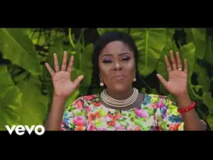 Lily Perez – Amazing God (Official Video)